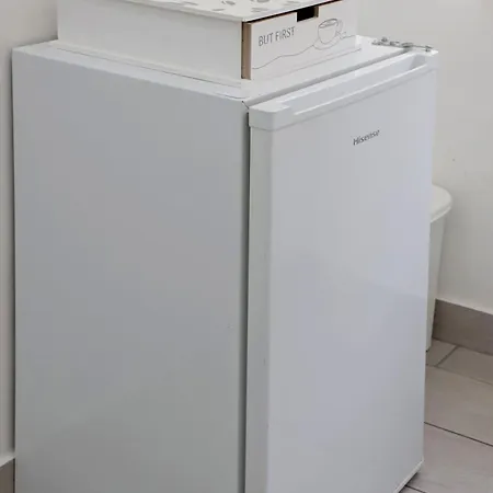 Dimora Di Antonietta - Near Train Station & Wi-fi Apartament *